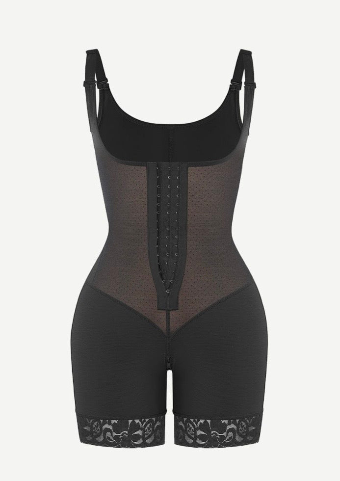 Combinaison sculptante mi-cuisses